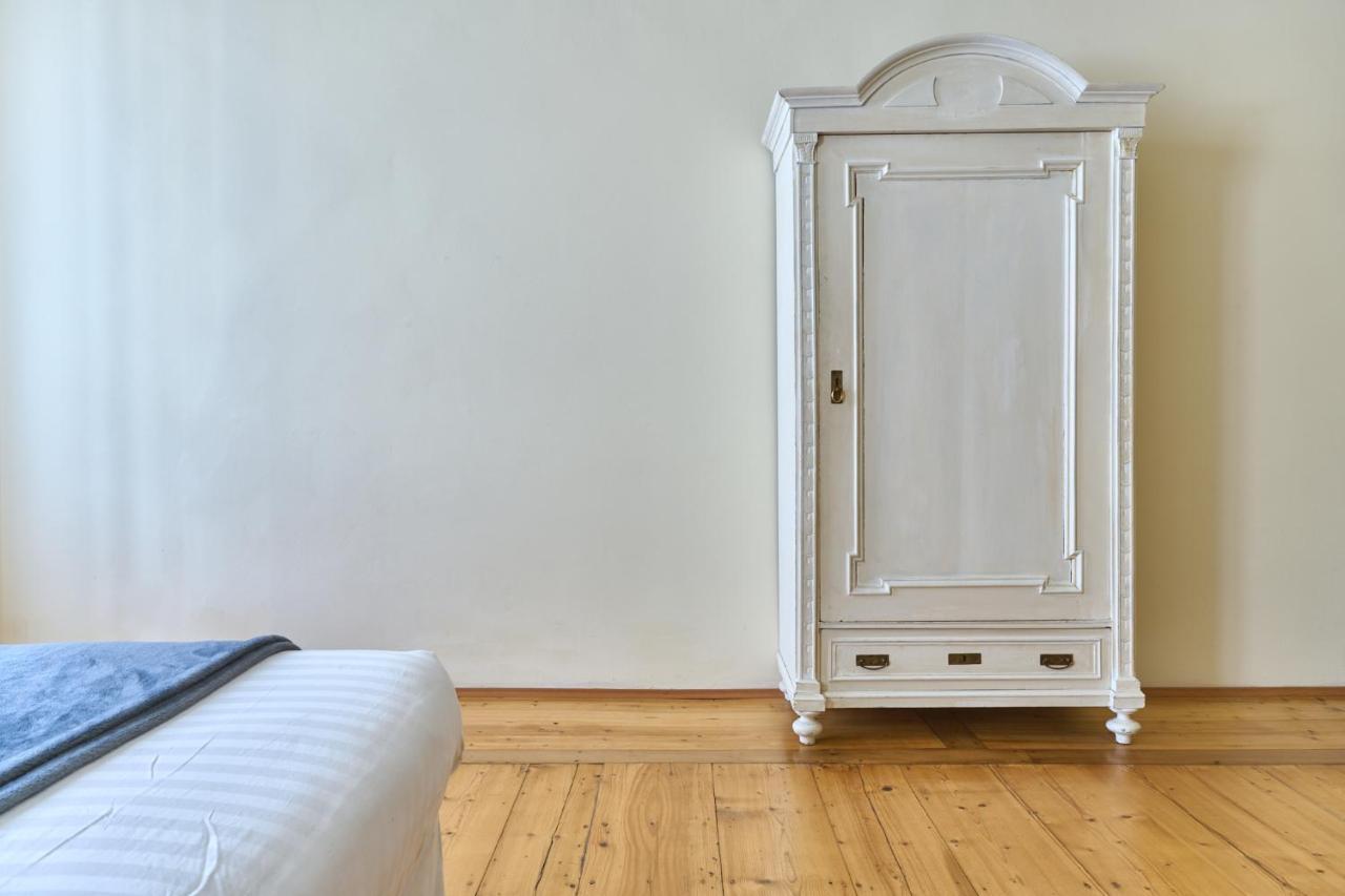 Al Cavour 34 Bed and Breakfast Trente Buitenkant foto