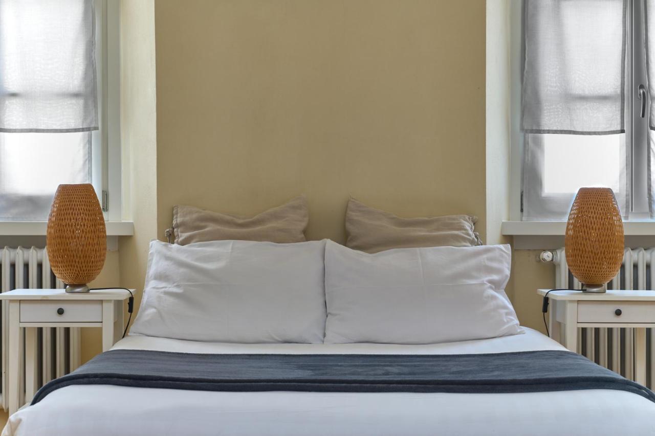 Al Cavour 34 Bed and Breakfast Trente Buitenkant foto