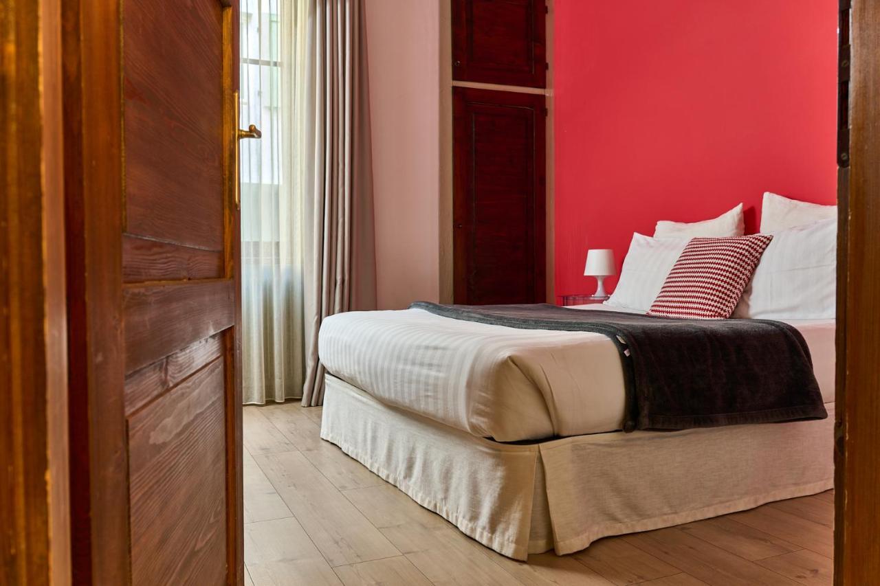 Al Cavour 34 Bed and Breakfast Trente Buitenkant foto