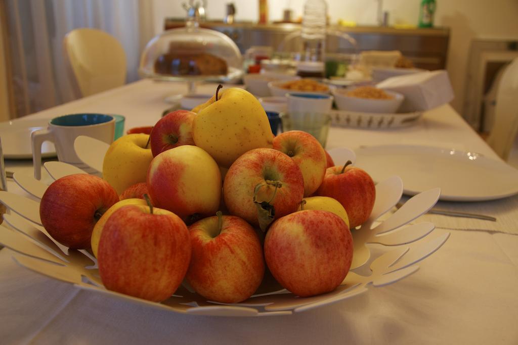 Al Cavour 34 Bed and Breakfast Trente Buitenkant foto